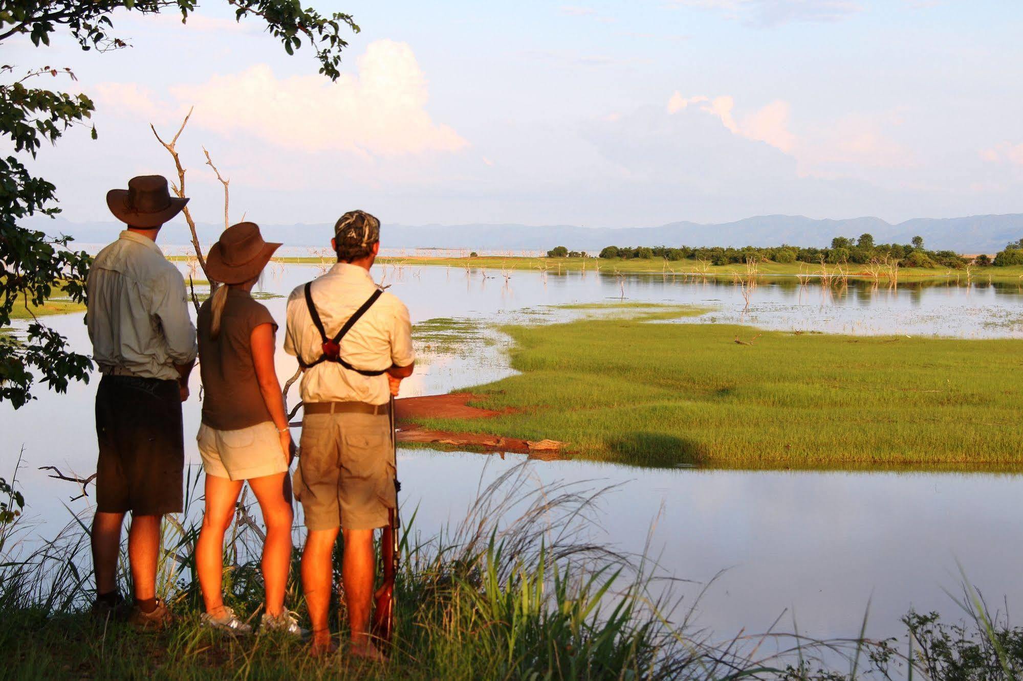 Changa Safari Camp Matusadona National Park Buitenkant foto